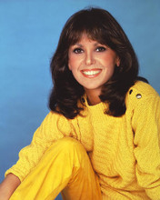 This is an image of 280688 Marlo Thomas Photograph & Poster