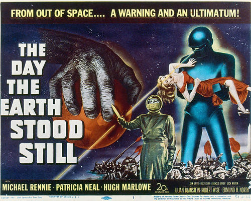 This is an image of 244021 The Day the Earth Stood Still Photograph & Poster