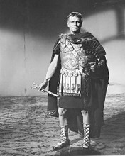 This is an image of 170380 Laurence Olivier Photograph & Poster