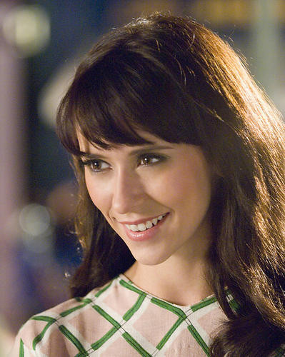 This is an image of 269109 Jennifer Love Hewitt Photograph & Poster