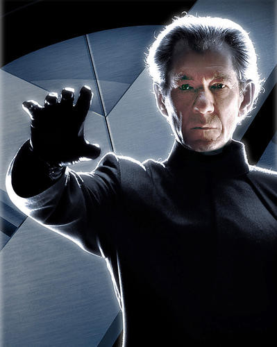This is an image of 269156 Ian McKellen Photograph & Poster