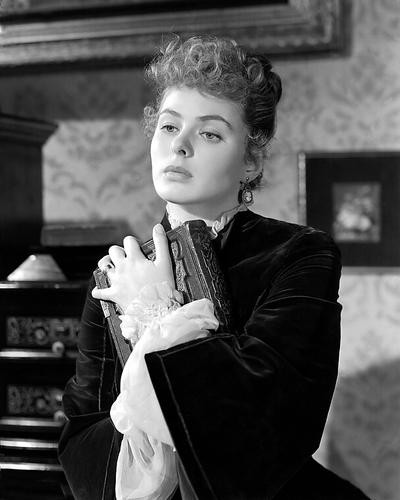 This is an image of 187408 Ingrid Bergman Photograph & Poster