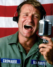 This is an image of Photograph & Poster of Good Morning Vietnam 284247