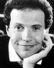 This is an image of Photograph & Poster of Billy Crystal 194812