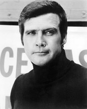 This is an image of Photograph & Poster of Lee Majors 195068