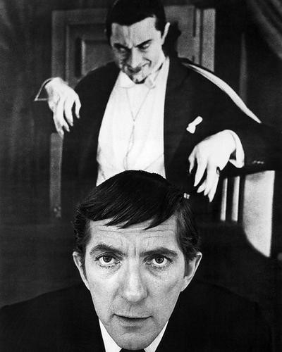 This is an image of Photograph & Poster of Dark Shadows 194938