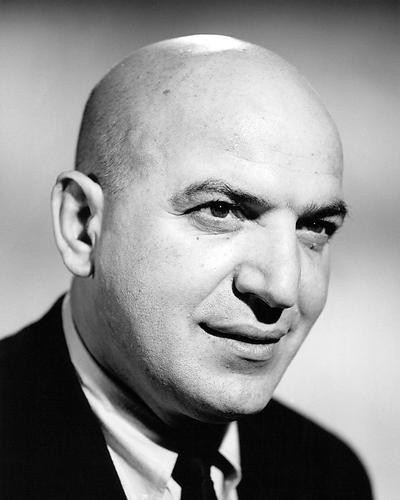 This is an image of Photograph & Poster of Telly Savalas 194979
