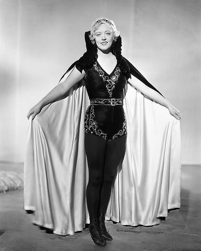 This is an image of Photograph & Poster of Marion Davies 195486