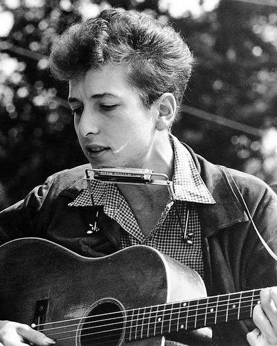This is an image of Photograph & Poster of Bob Dylan 195493