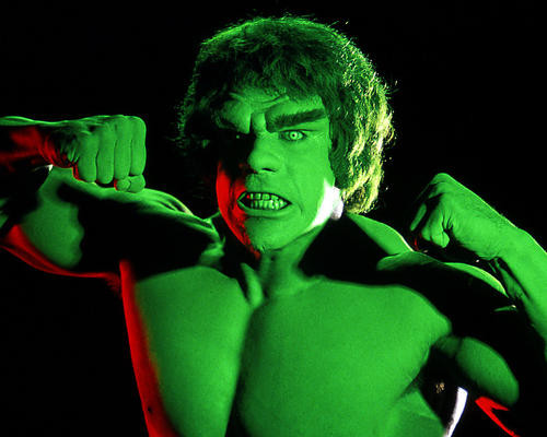 BLACK FRAMED THE INCREDIBLE HULK GLOSSY PRINTED PICTURE 465mm x 365mm