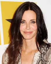 This is an image of Photograph & Poster of Courtney Cox 285714