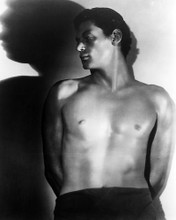 This is an image of Photograph & Poster of Johnny Weissmuller 199410