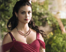 This is an image of Photograph & Poster of Morena Baccarin 290667