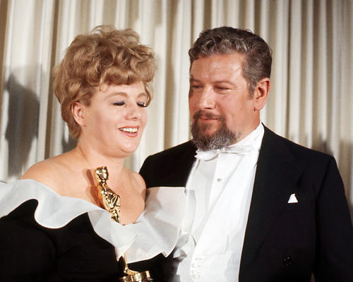 This is an image of Photograph & Poster of Shelley Winters 291035