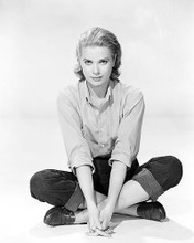 This is an image of Photograph & Poster of Grace Kelly 199906
