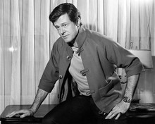 This is an image of Photograph & Poster of Robert Culp 199366