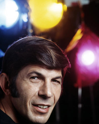This is an image of Photograph & Poster of Leonard Nimoy 291227