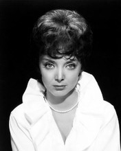This is an image of Photograph & Poster of Carolyn Jones 199510