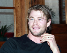 This is an image of Photograph & Poster of Chris Hemsworth 292018