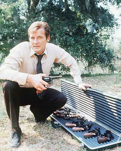 This is an image of Photograph & Poster of Roger Moore 292023