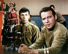 This is an image of Photograph & Poster of Star Trek 292585