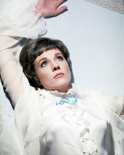 This is an image of Photograph & Poster of Julie Andrews 292983