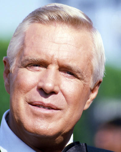 This is an image of Photograph & Poster of George Peppard 292808