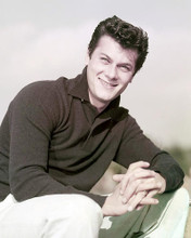 This is an image of Photograph & Poster of Tony Curtis 293516