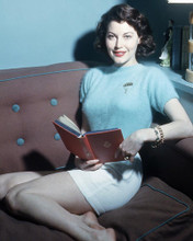 This is an image of Photograph & Poster of Ava Gardner 293741