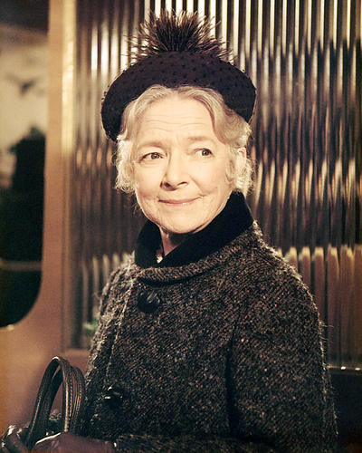 This is an image of Photograph & Poster of Helen Hayes 293601