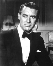 This is an image of Photograph & Poster of Cary Grant 190166