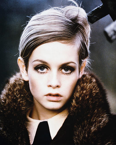 Movie Market - Photograph & Poster of Twiggy 211167