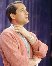 This is an image of Photograph & Poster of Perry Como 266314