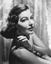This is an image of Photograph & Poster of Ava Gardner 178259