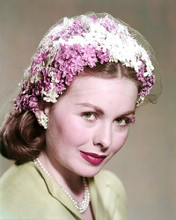 This is an image of Photograph & Poster of Jeanne Crain 294895