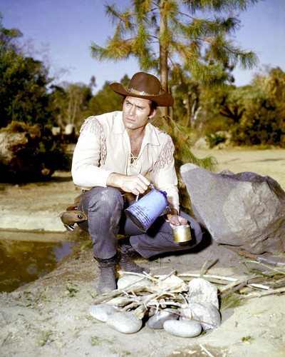 This is an image of Photograph & Poster of Clint Walker 295728