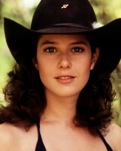 This is an image of Photograph & Poster of Debra Winger 296825