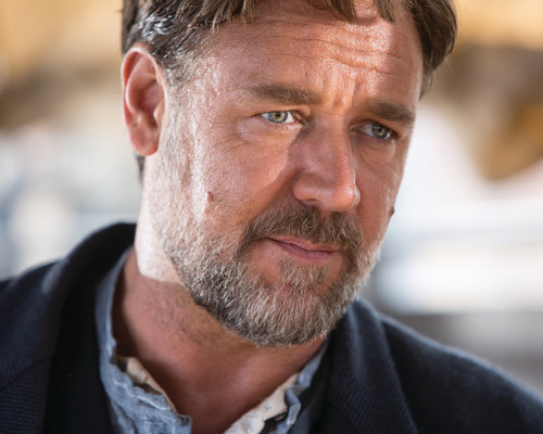 This is an image of Photograph & Poster of Russell Crowe 298001