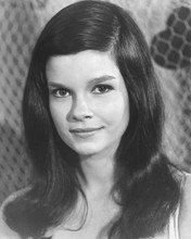 This is an image of Photograph & Poster of Genevieve Bujold 171067