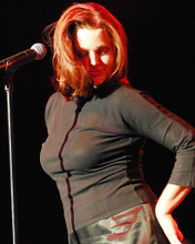 This is an image of Photograph & Poster of Belinda Carlisle 285975
