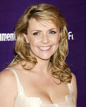 This is an image of Photograph & Poster of Amanda Tapping 286004