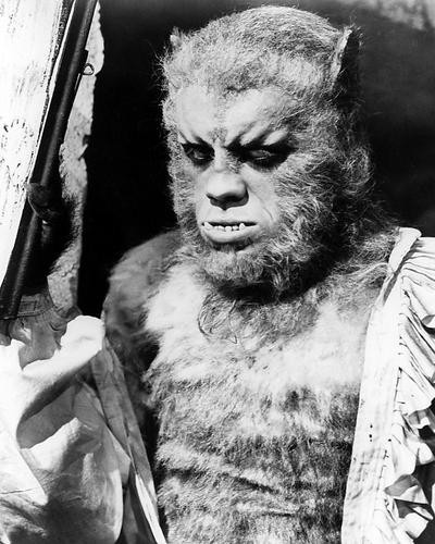 This is an image of Photograph & Poster of Curse of the Werewolf 196477