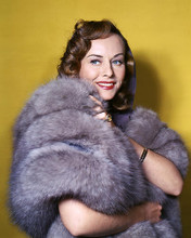 This is an image of Photograph & Poster of Paulette Goddard 286375