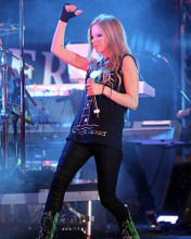 This is an image of Photograph & Poster of Avril Lavigne 286253