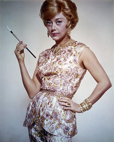 This is an image of Photograph & Poster of Glynis Johns 287036