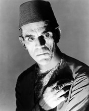 This is an image of Photograph & Poster of Boris Karloff 195930