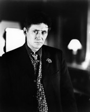 This is an image of Photograph & Poster of Gabriel Byrne 195960
