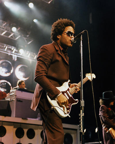 This is an image of Photograph & Poster of Lenny Kravitz 286532