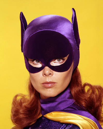 This is an image of Photograph & Poster of Yvonne Craig 286798