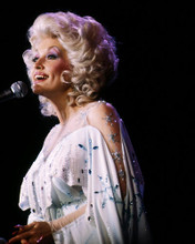 This is an image of Photograph & Poster of Dolly Parton 286511